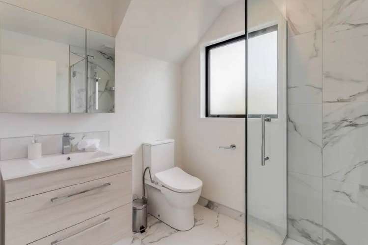 1/24 Yeovil Road Te Atatu Peninsula_7