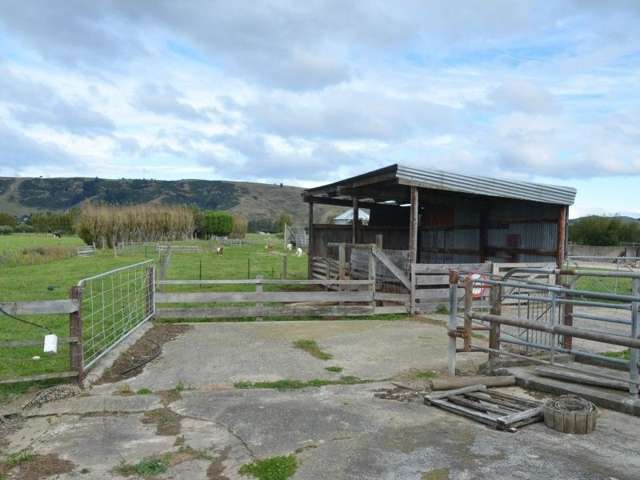 461 Centre Road Momona_3