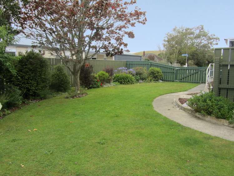 28 Huxley Street Pahiatua_13