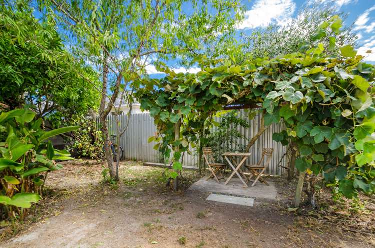 20 Tamariki Avenue Kelston_17