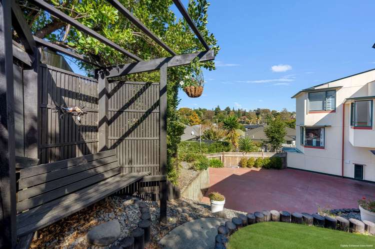 3B Laing Cove Havelock North_10