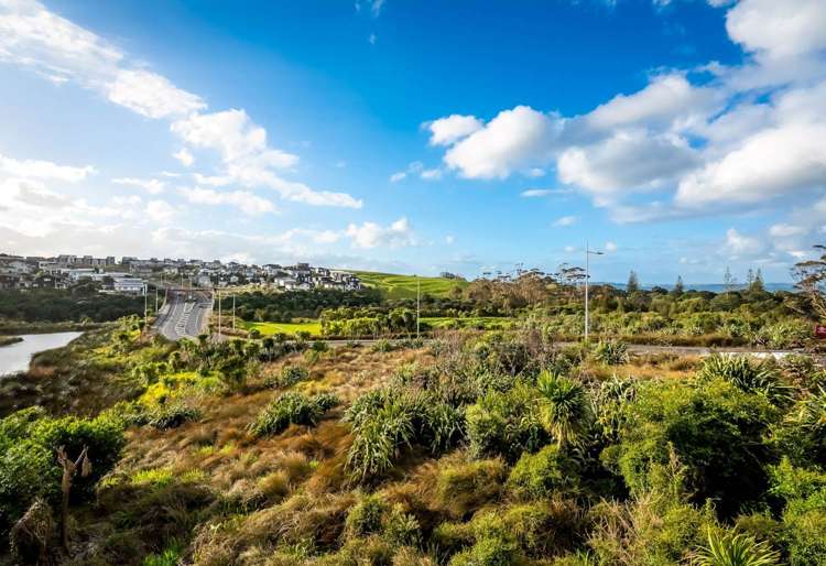 6/1090 Beach Road Torbay_25