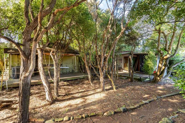 86 Beach Road Long Beach_19