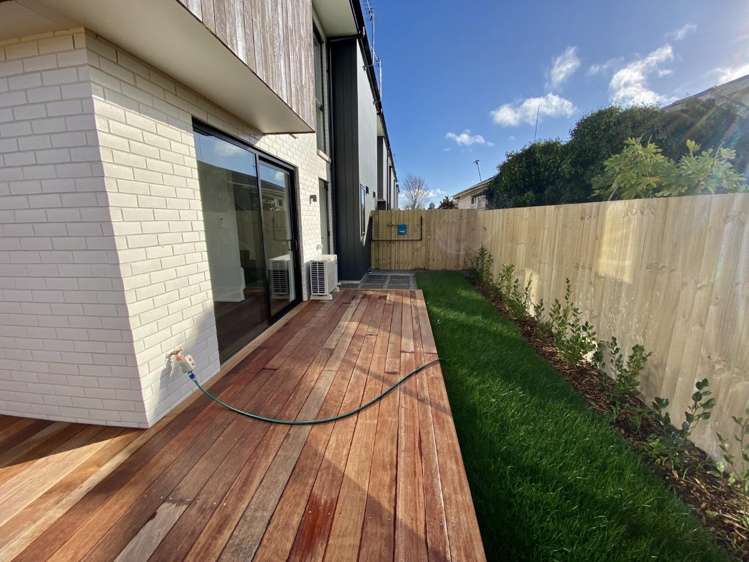 1/9 Wychbury Street 10222_3