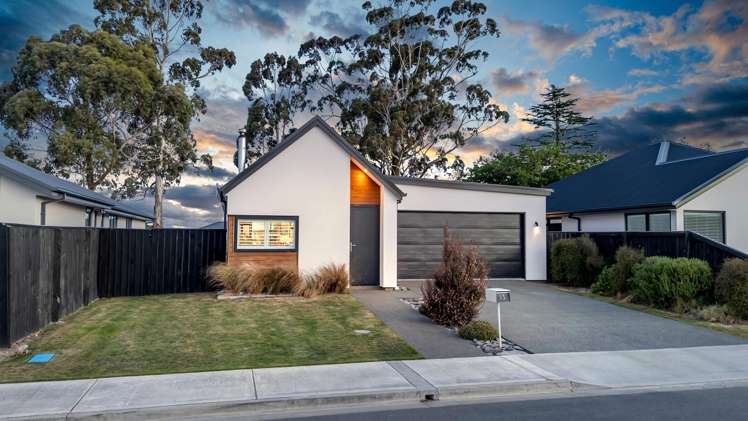 13 John Raven Lane Woodend_24