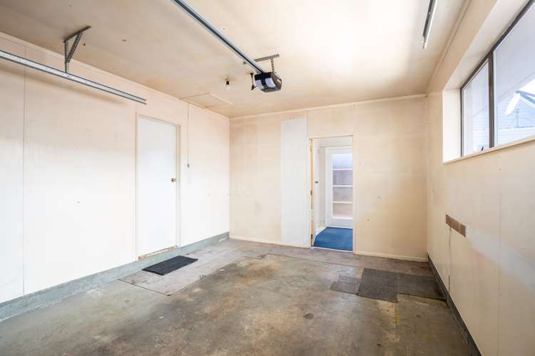 57 Barrett Street Westown_13