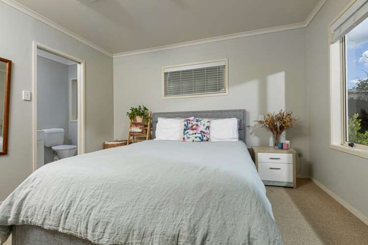 10 Lucienne Drive Ranui_9