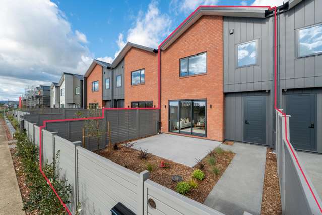 Modern Home, Prime Position, Exceptional Value!