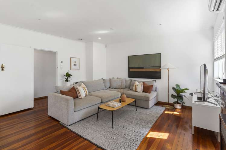 45 Rua Road Glen Eden_12