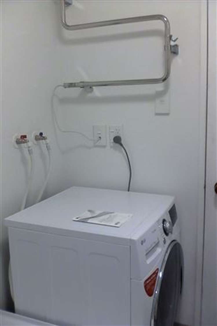 18/46 Hiropi Street Newtown_11