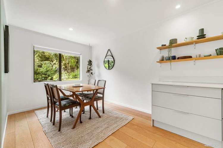 19/61A Birkdale Road Birkdale_6