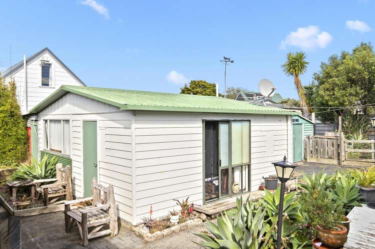 52 Taihiki Road Clarks Beach_19