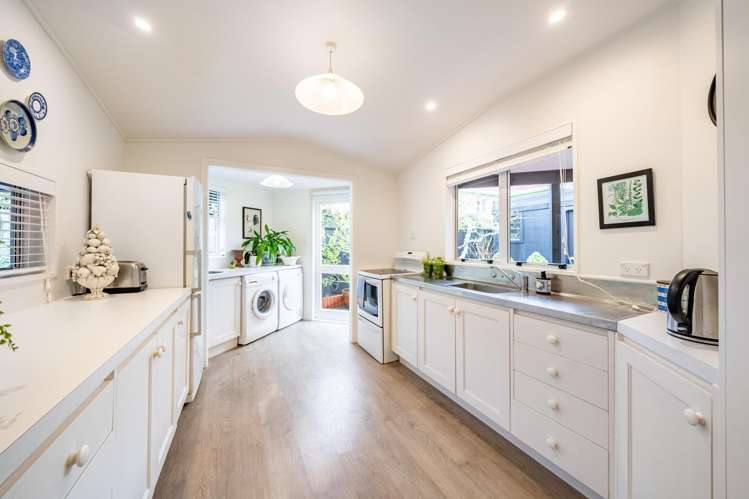 4/23 Box Hill Khandallah_7