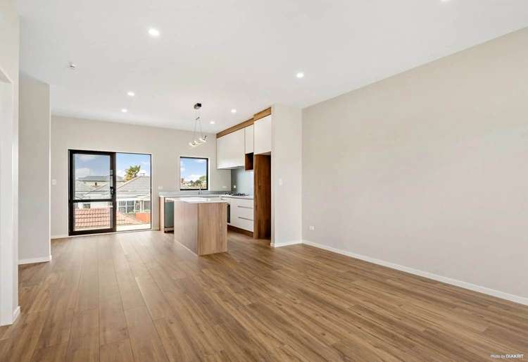 23C Great South Road_0
