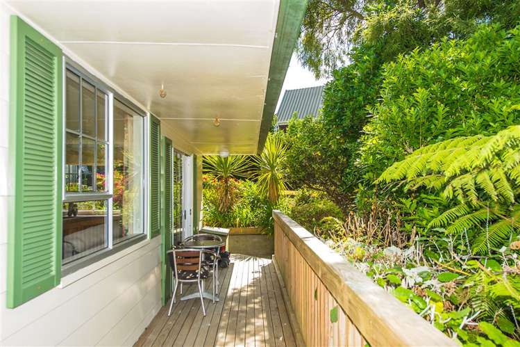 1 Alexa Place Saint Johns Hill_17