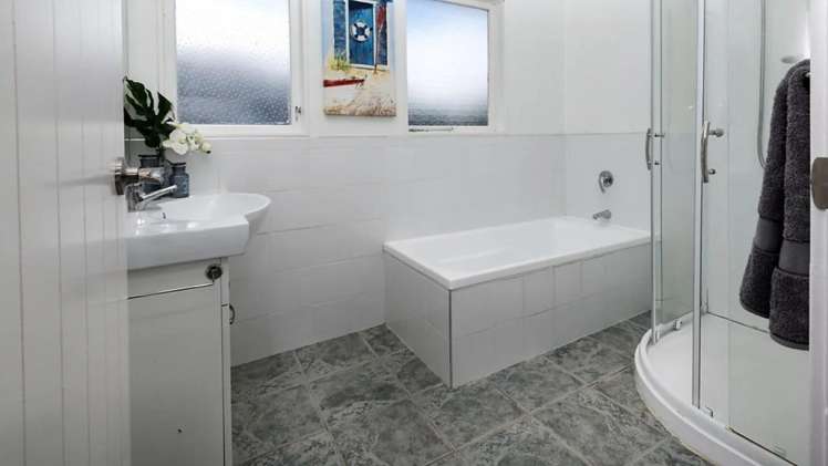 1 Wakelin Road Beachlands_8