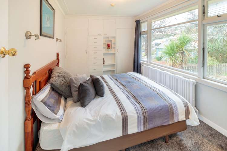 9 Aberfeldy Street Lookout Point_5