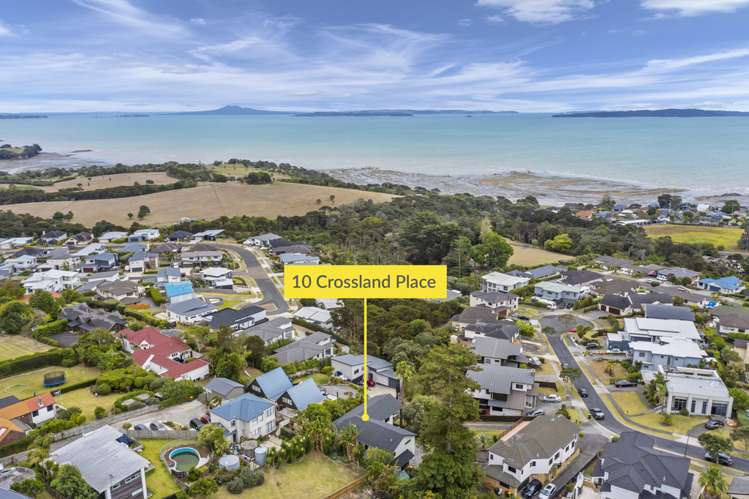 10 Crossland Place Maraetai_3