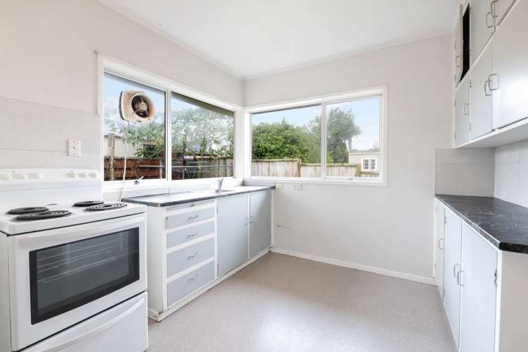 1/23 Esmonde Road Takapuna_2