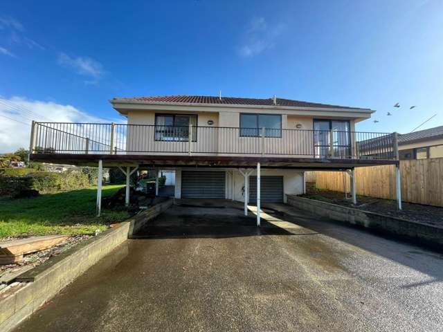 66 Victoria Road Onetangi_1