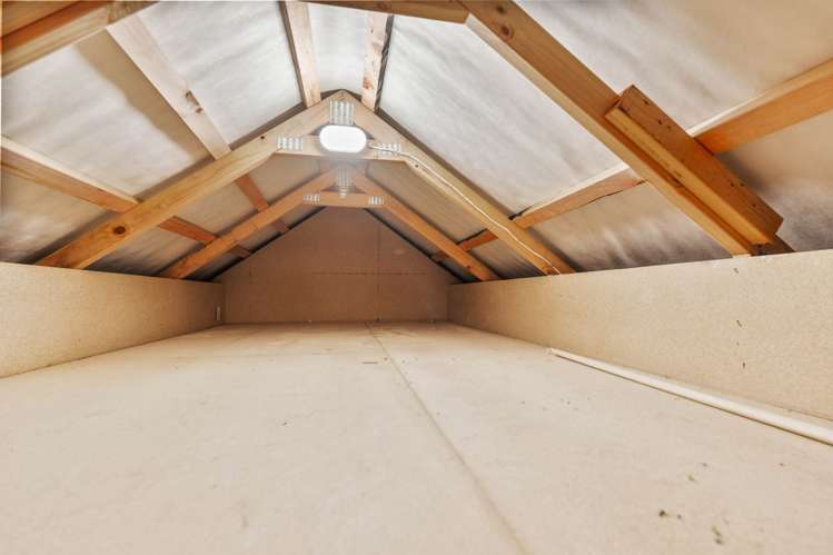 56 Picnic Point  Road Hobsonville_18