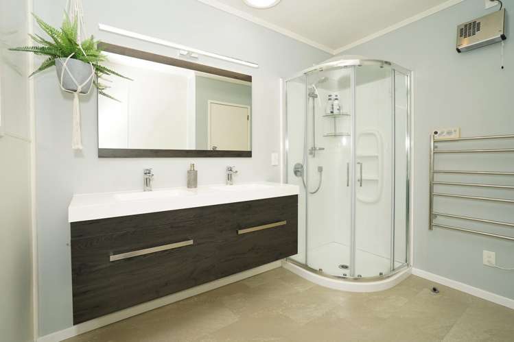 33 Comries Road Chartwell_10