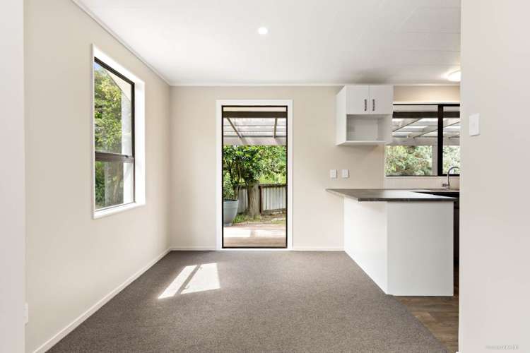 49 Kaiwaka Road Waiuku_4