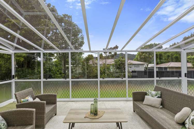 27 Lees Grove Wainuiomata_11