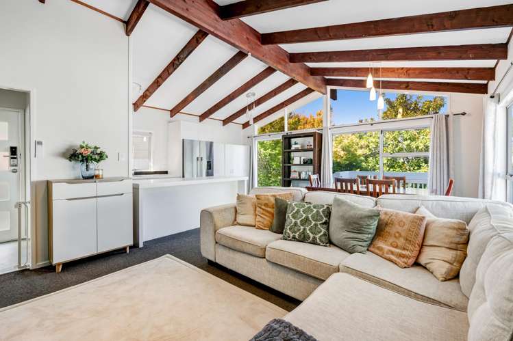 8 Teviot Place Totara Vale_2