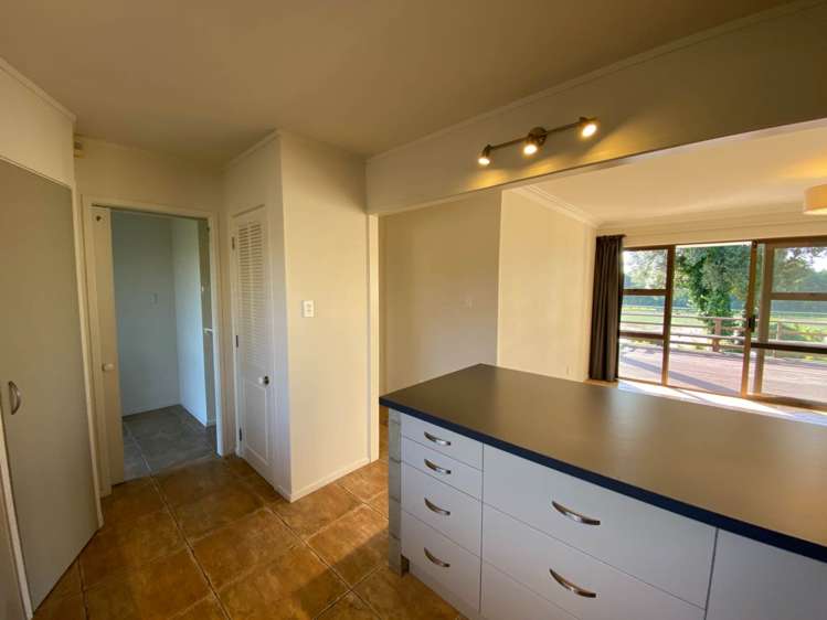 8 Mill End Pahurehure_8