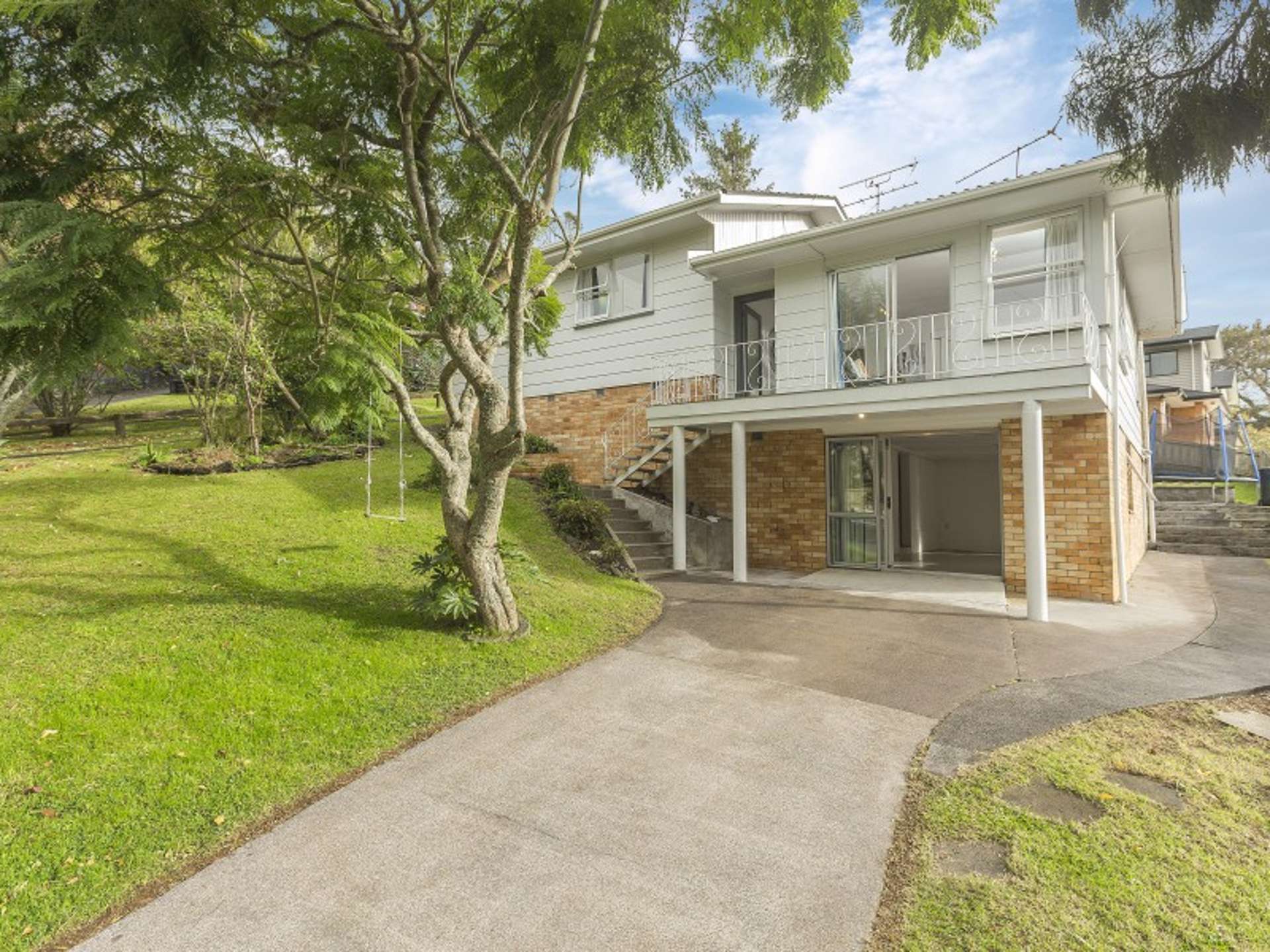 7 Stephen Lysnar Place Hillsborough_0