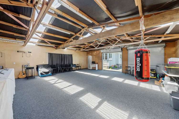 148 Hepburn Road Glendene_15