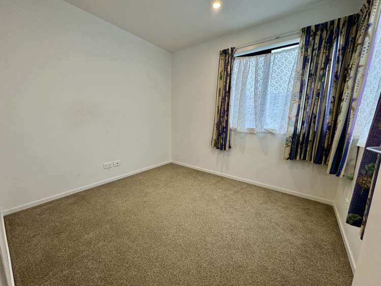 1/3157 Great North Road New Lynn_16