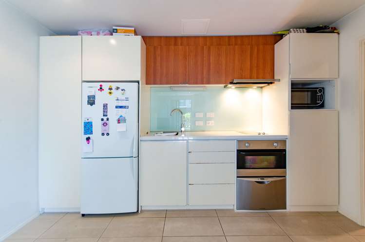 140/6 Dockside Lane Auckland Central_4