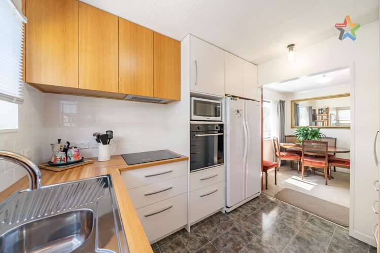 3 Fraser Street Wainuiomata_2