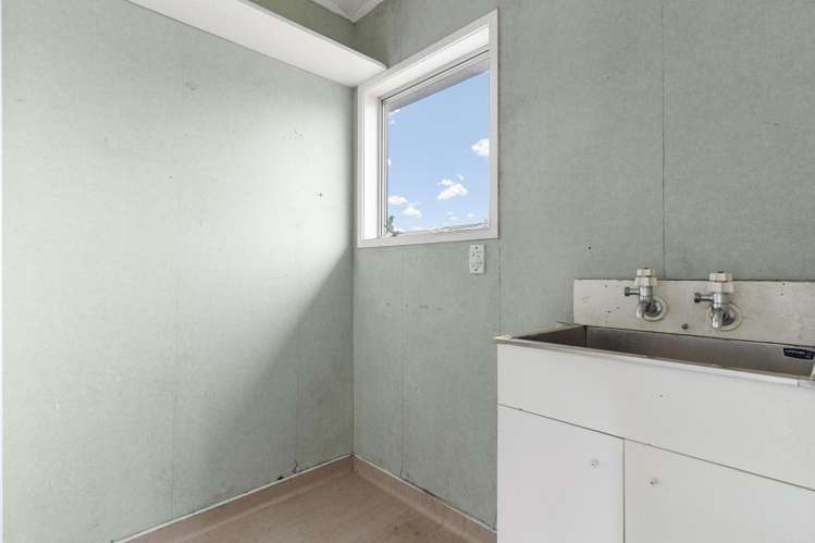 389 Mahia Road Weymouth_10