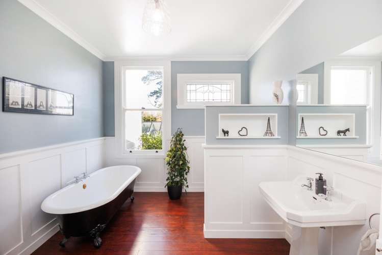 102 No 1 Line Westbrook_18