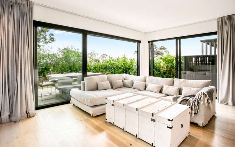 2 Airmens Lane Hobsonville_8