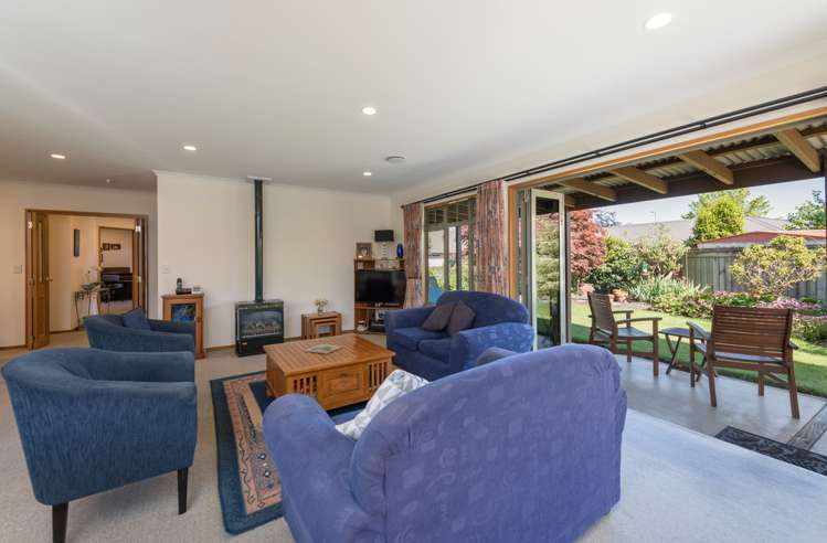 32 Saint James Avenue Richmond_3