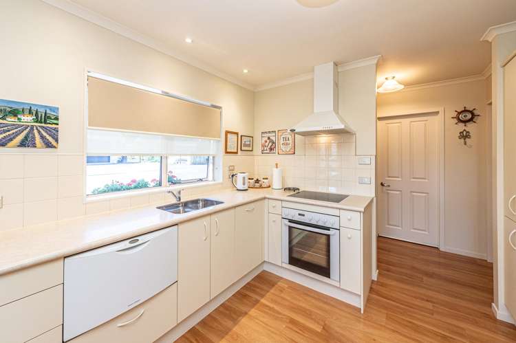 25 Bens Place Springvale_3