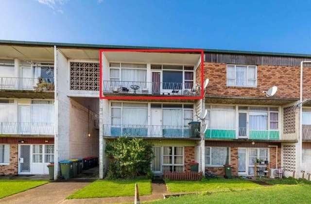 LIVE IN or RENT OUT - no body corp fees!