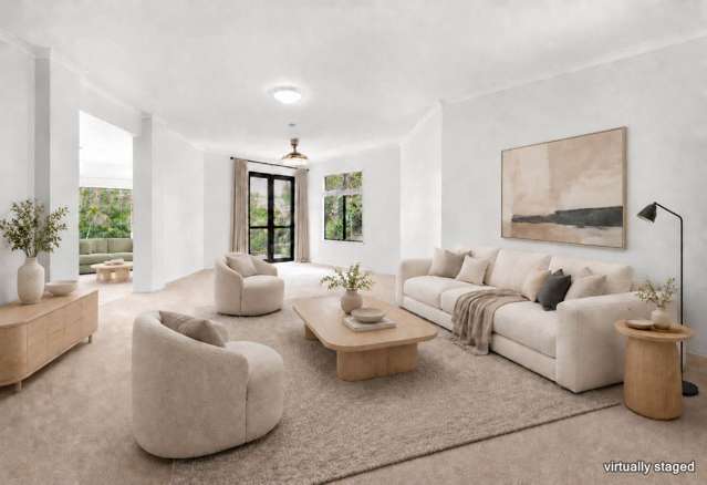 5 Springwater Vale Unsworth Heights_2