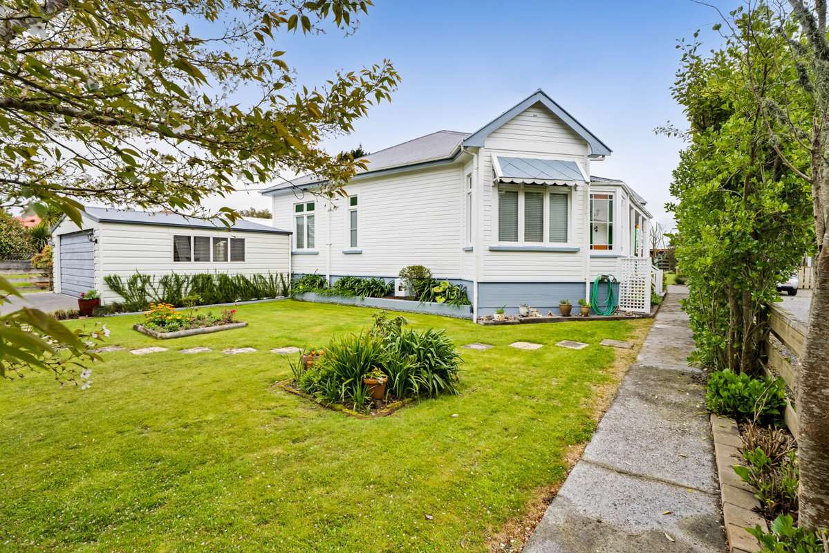 20 Pembroke Road West_0