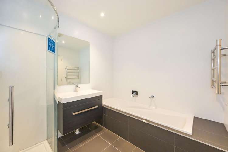 6 Henry Lloyd Place Silverdale_20