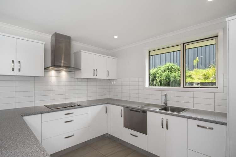 84/4 Greystone Place Omokoroa_9