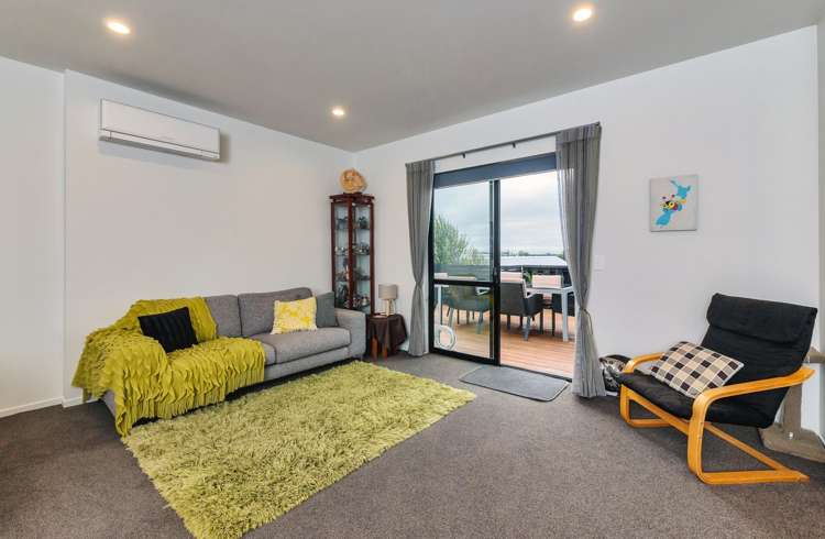 5 Knoll Rise Pukekohe_11