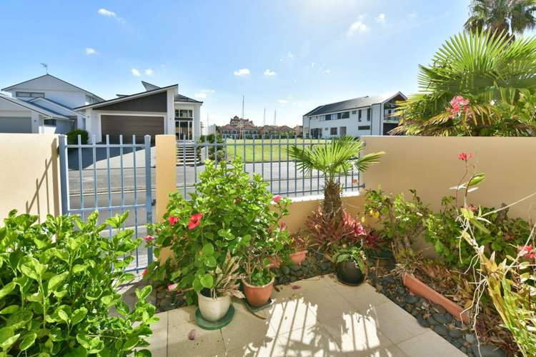 6/595 Laurie Southwick Parade Gulf Harbour_1