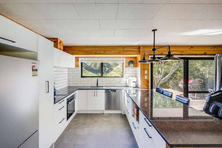 863 Puketitiri Road_1