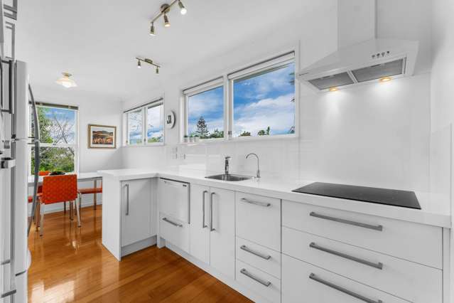 1/11 Brandon Road Glen Eden_2