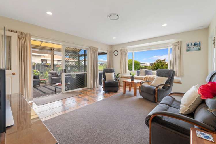 13 Gairloch Place Wattle Downs_6